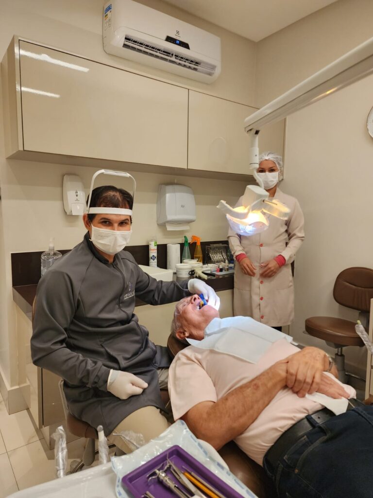 Fabrício Lopes Odontologia Prótese dentário