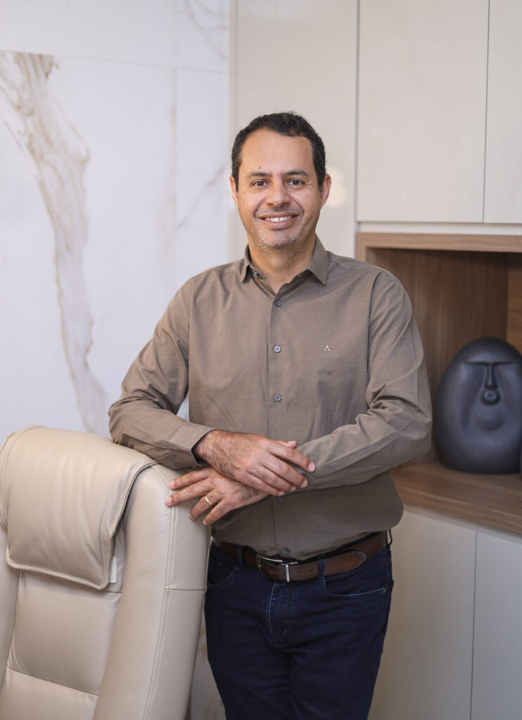 Dr.bruno Camargo especialista em ortodontia